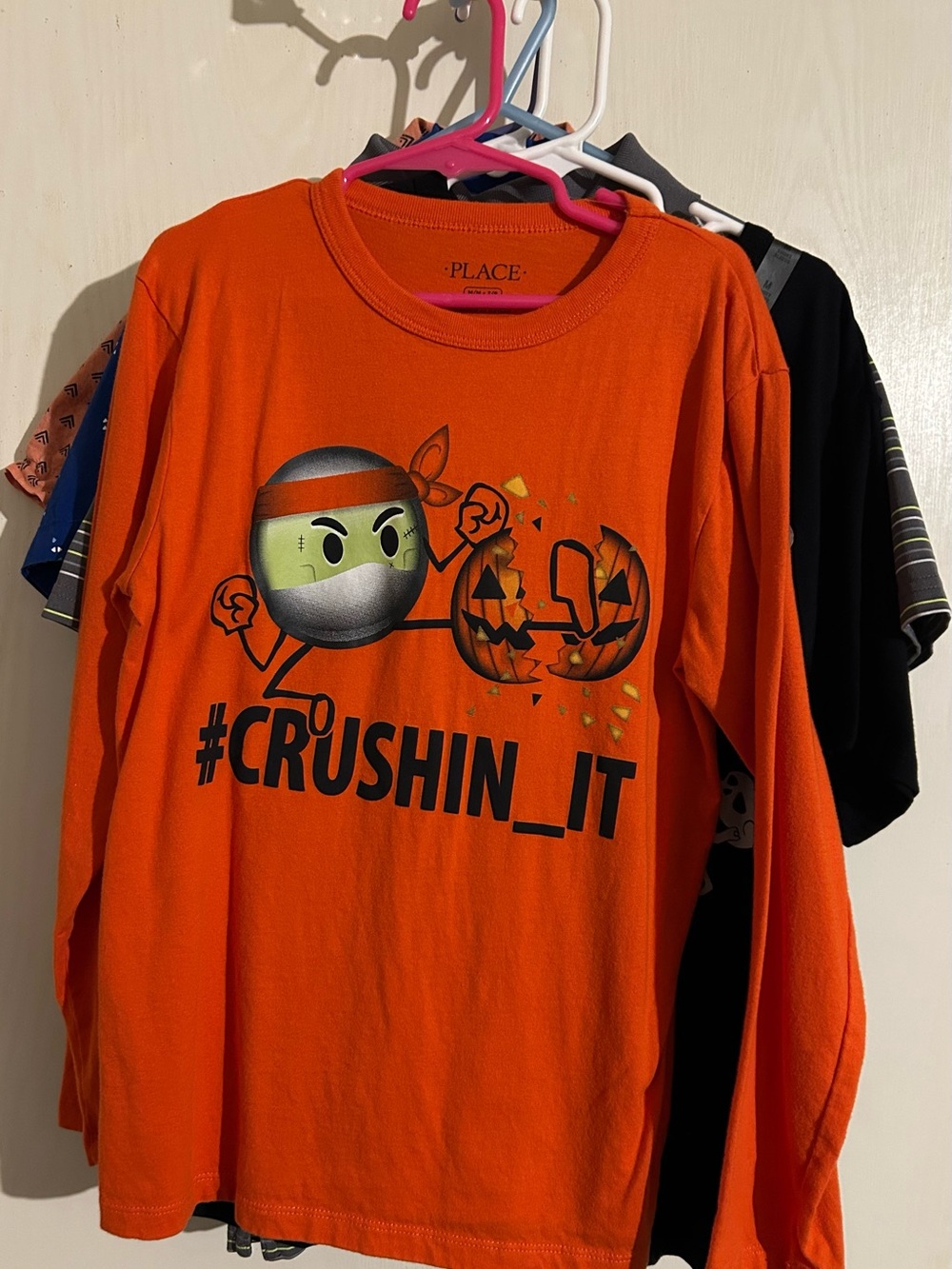 Bundle of boys size 7-8 shirts. 2 Halloween and 3 dress shirts.